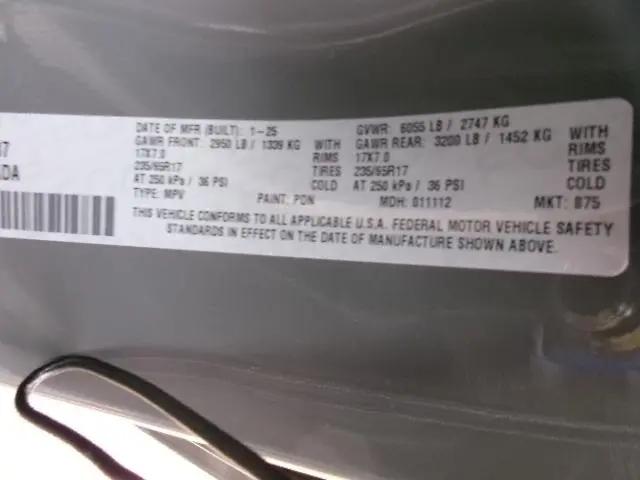2025 Chrysler Pacifica Select