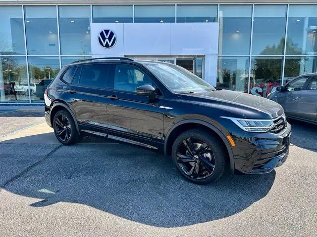 2024 Volkswagen Tiguan 2.0T SE R-Line Black for sale in Clarksville, IN