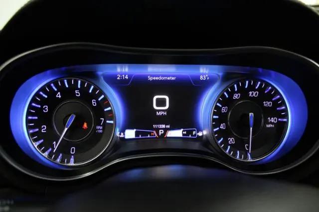 2016 Chrysler 300 Limited