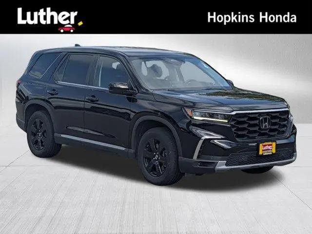 2025 Honda Pilot EX-L for sale in Hopkins, MN
