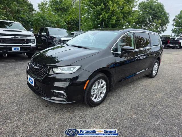 2023 Chrysler Pacifica Touring L for sale in Portsmouth, NH