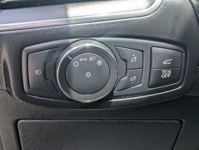 2021 Ford Edge Titanium