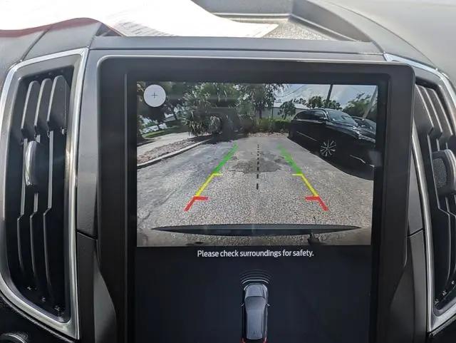 2021 Ford Edge Titanium