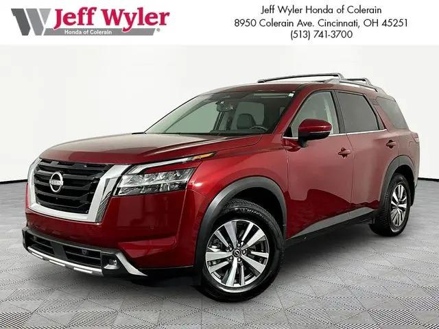 2022 Nissan Pathfinder SL 4WD for sale in Cincinnati, OH