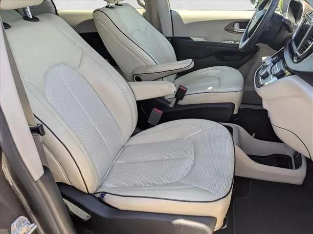 2018 Chrysler Pacifica L