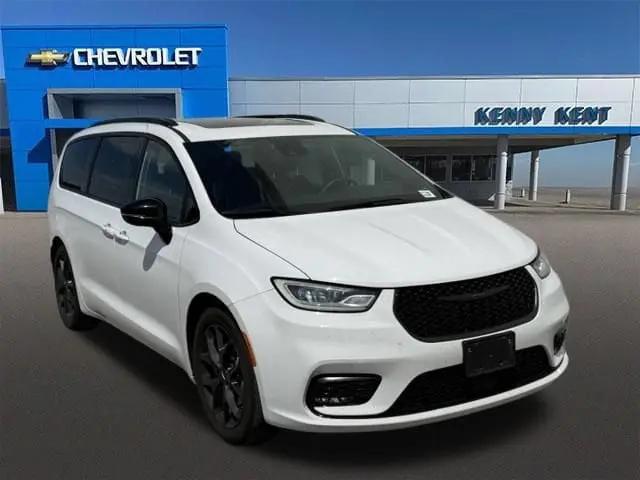 2025 Chrysler Pacifica Limited for sale in Evansville, IN