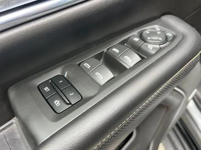 2021 GMC Yukon 4WD SLT