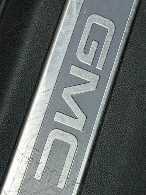 2021 GMC Yukon 4WD SLT