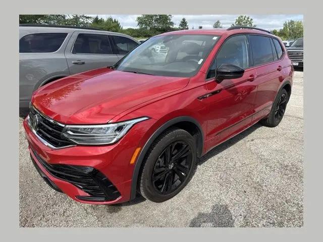2024 Volkswagen Tiguan 2.0T SE R-Line Black for sale in Perrysburg, OH