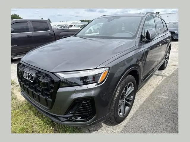 2025 Audi Q7 Premium Plus 45 TFSI quattro Tiptronic for sale in Perrysburg, OH