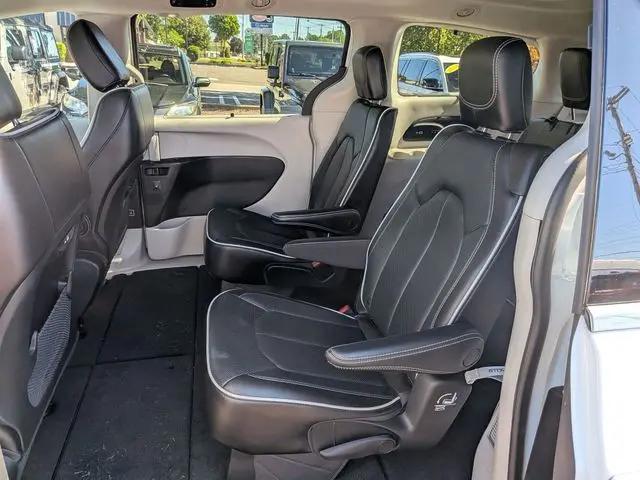 2022 Chrysler Pacifica Limited