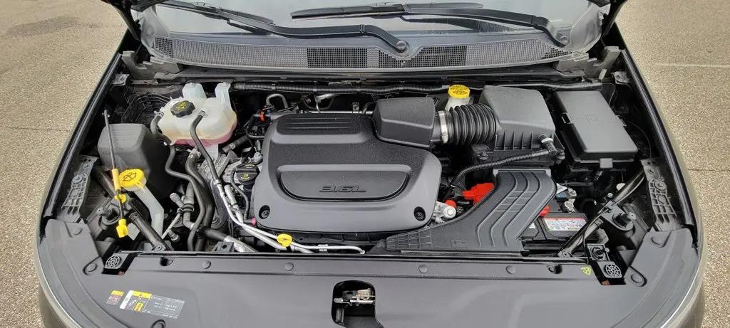 2025 Chrysler Pacifica Pinnacle AWD