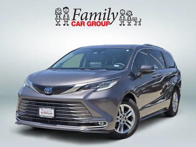2021 Toyota Sienna Limited for sale in Burleson, TX
