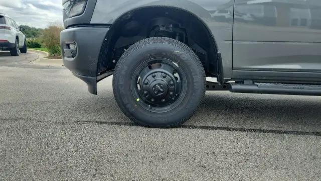 2027 Ram 3500 Tradesman