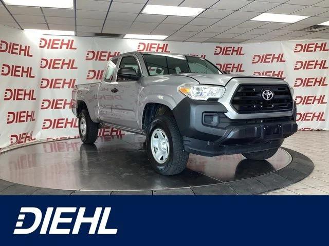 2017 Toyota Tacoma SR 2017 Toyota Tacoma SR
