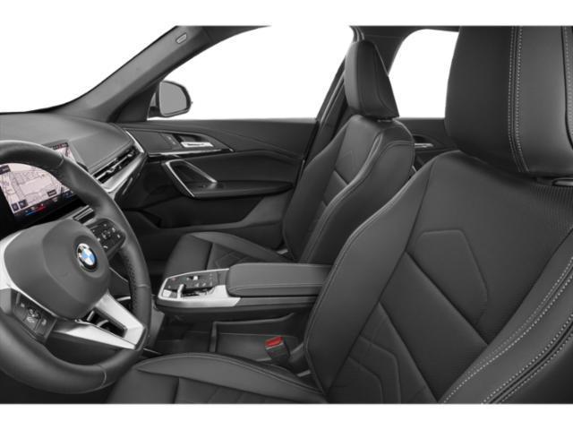 Used 2025 White BMW xDrive28i image 9