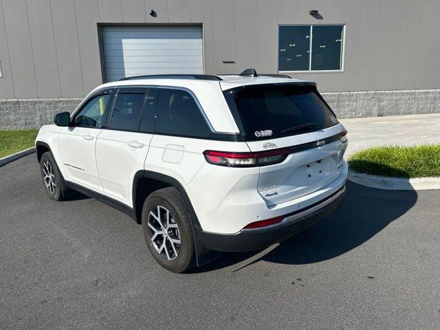 2023 Jeep Grand Cherokee Limited 4x4 2023 Jeep Grand Cherokee Limited 4x4
