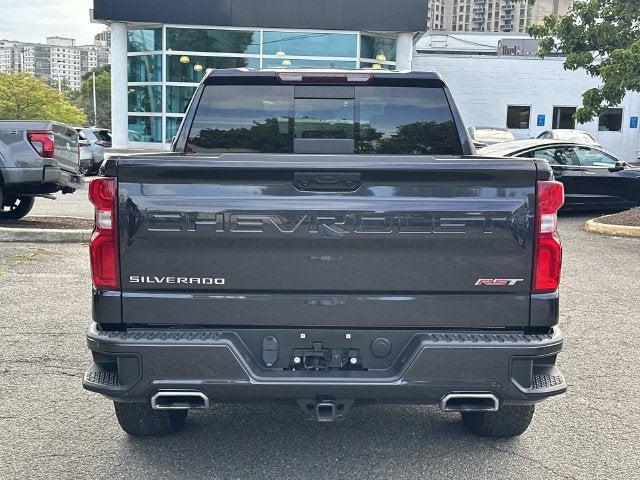 2022 Chevrolet Silverado 1500 4WD Crew Cab Short Bed RST