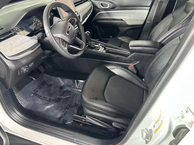2024 Jeep Compass Latitude 4x4 2024 Jeep Compass Latitude 4x4