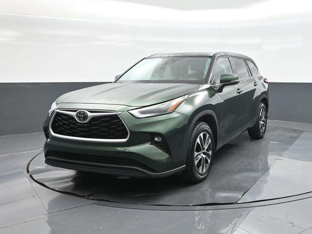 2024 Toyota Highlander XLE for sale in Beaumont, TX