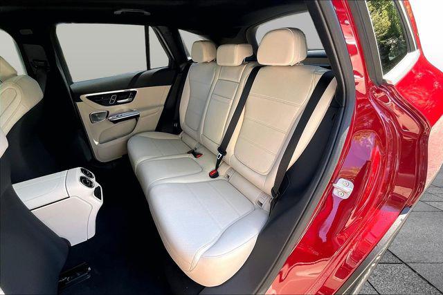 2027 Mercedes-Benz GLC GLC 300