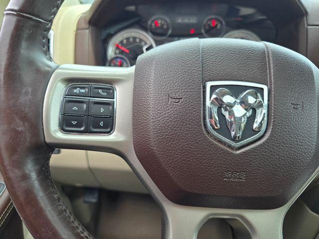2017 Ram 1500 Laramie Crew Cab 4x4 5'7" Box