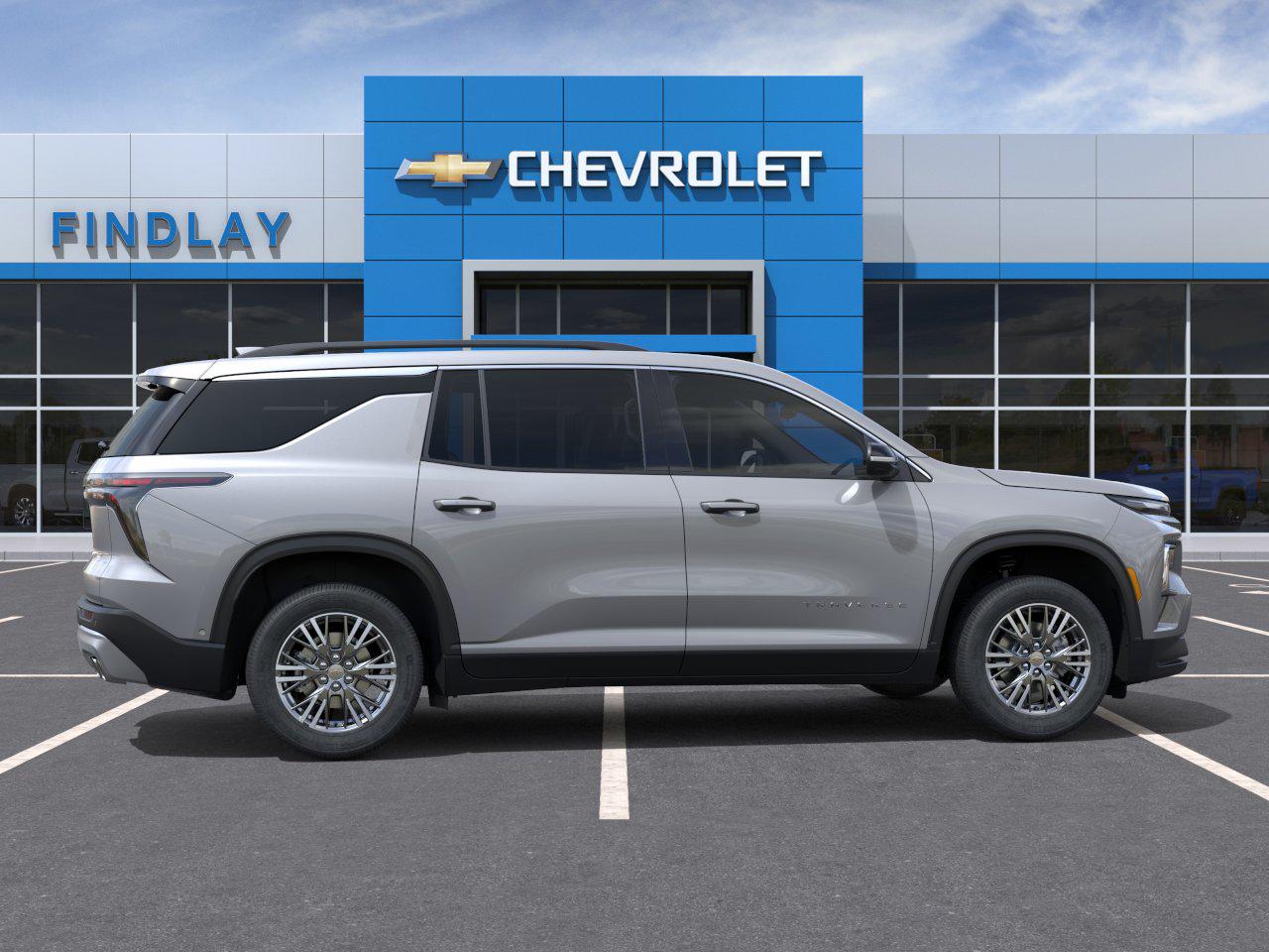 2027 Chevrolet Traverse LT - Photo 19