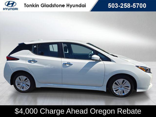 2025 Nissan LEAF S