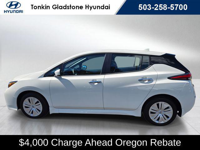 2025 Nissan LEAF S