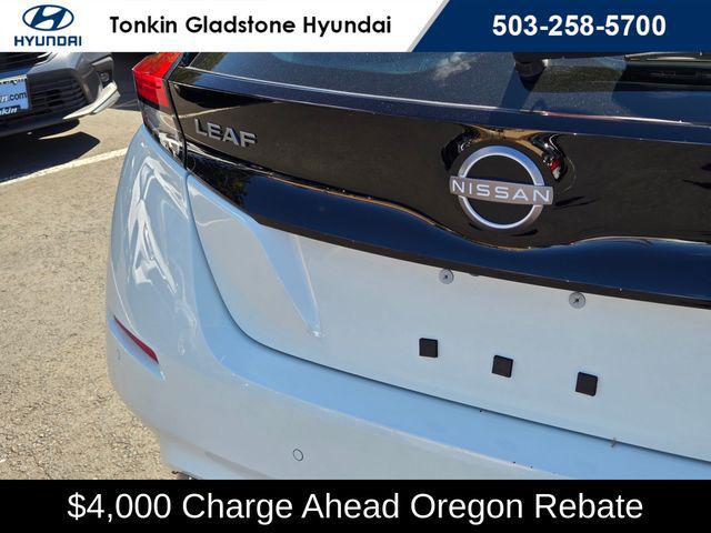 2025 Nissan LEAF S