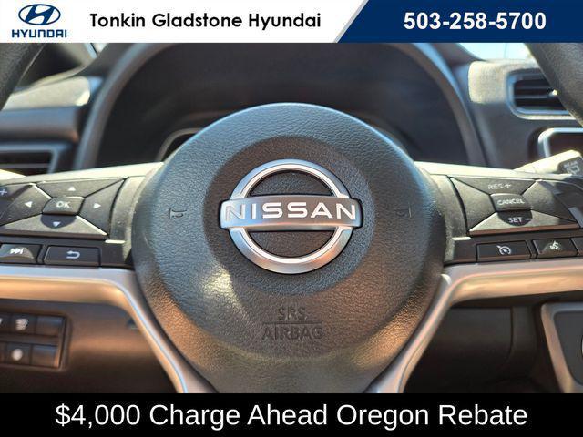 2025 Nissan LEAF S