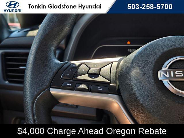 2025 Nissan LEAF S