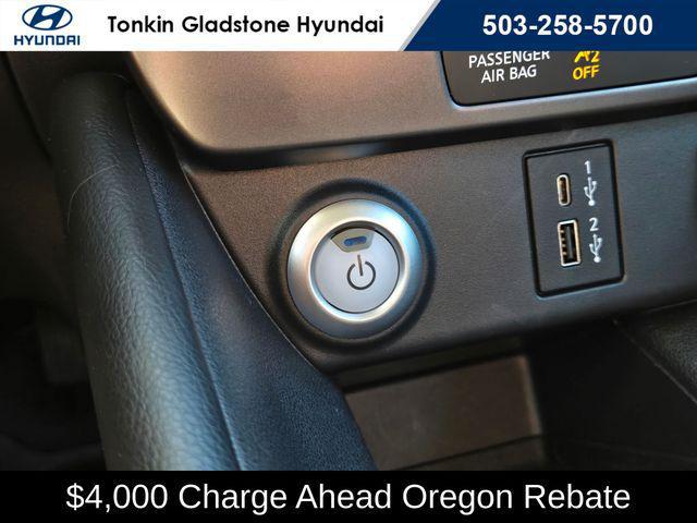 2025 Nissan LEAF S