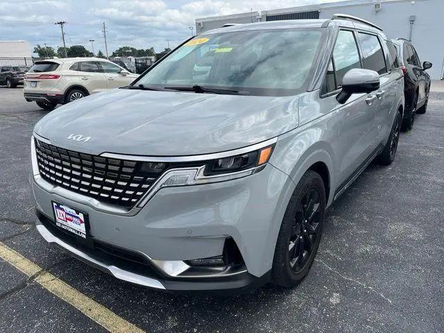 2024 Kia Carnival MPV SX for sale in Moline, IL