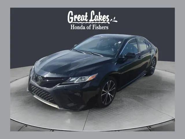 2018 Toyota Camry SE for sale in Fishers, IN