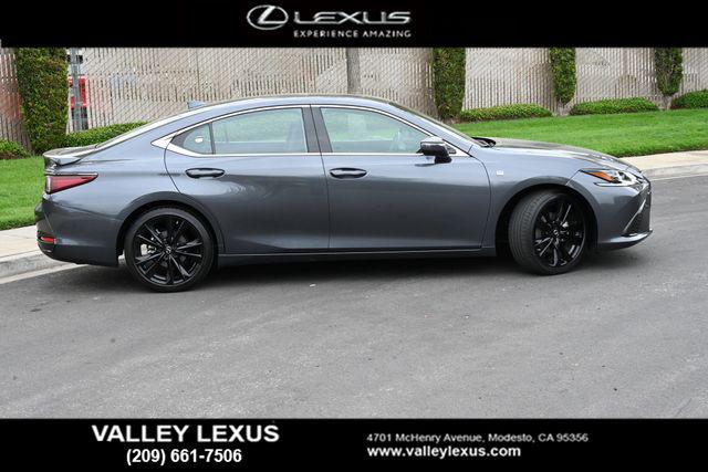 2024 Lexus ES 300h F SPORT Design