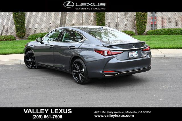 2024 Lexus ES 300h F SPORT Design