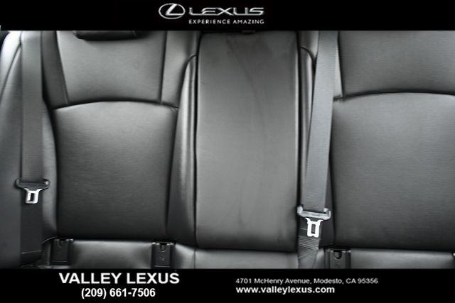 2024 Lexus ES 300h F SPORT Design