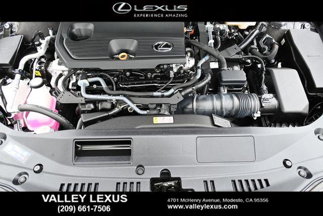 2024 Lexus ES 300h F SPORT Design