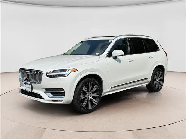 2022 Volvo XC90 T6 Inscription 7 Passenger for sale in Huntington, NY