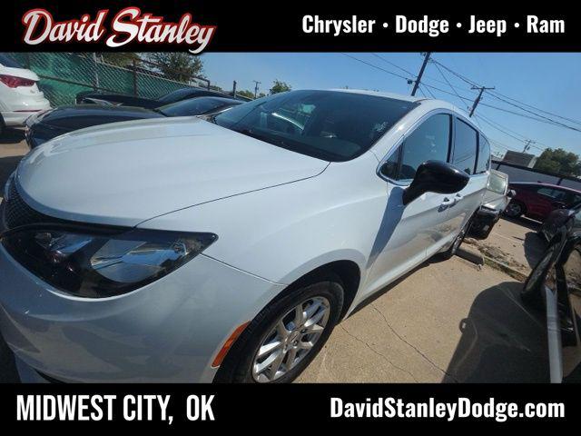 2024 Chrysler Voyager LX for sale in Midwest City , OK