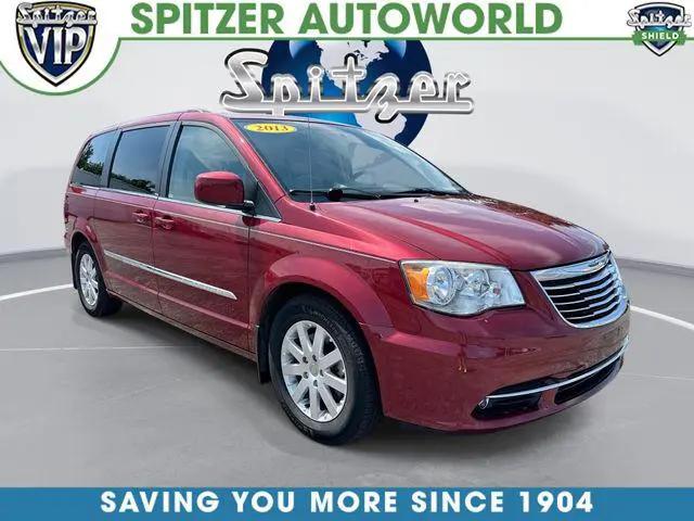 2013 Chrysler Town & Country Touring for sale in Findlay, OH