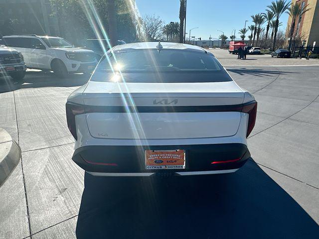2026 Kia K4 EX