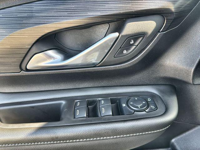 2024 GMC Terrain SLE - Photo 22