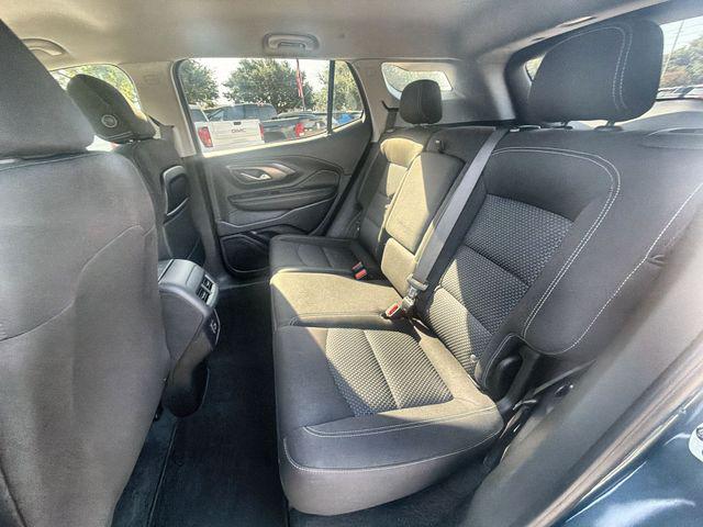 2024 GMC Terrain SLE - Photo 24