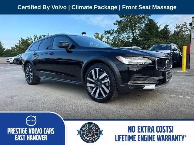 2025 Volvo V90 Cross Country Ultra, B6 AWD Gas mild hybrid for sale in East Hanover, NJ