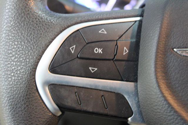 2015 Chrysler 200 LX