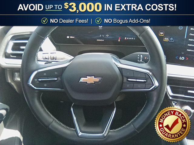 Used 2025 Chevrolet Traverse FWD LT For Sale in Muscle Shoals, AL
