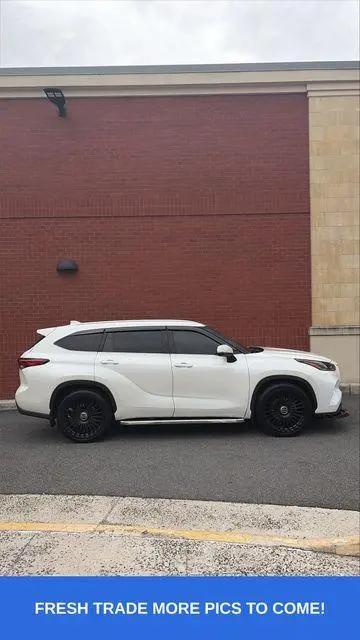 2021 Toyota Highlander XLE for sale in Falls Church, VA
