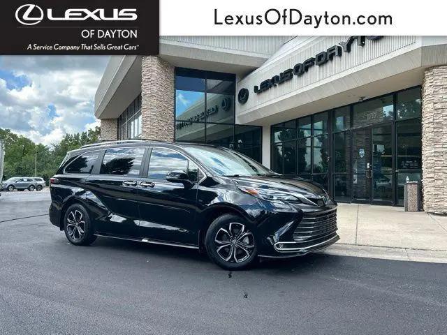 2025 Toyota Sienna Platinum for sale in Dayton, OH